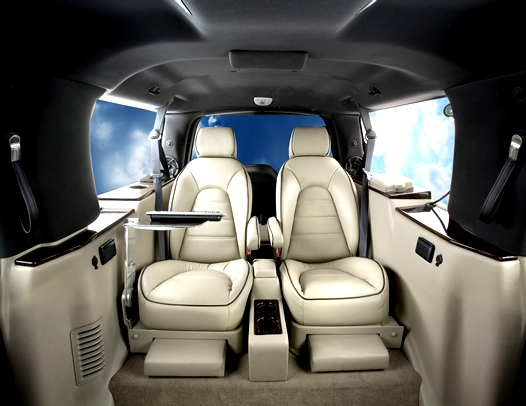 http://www.limousinesworld.com/limos/CEO_Ultimate1.jpg