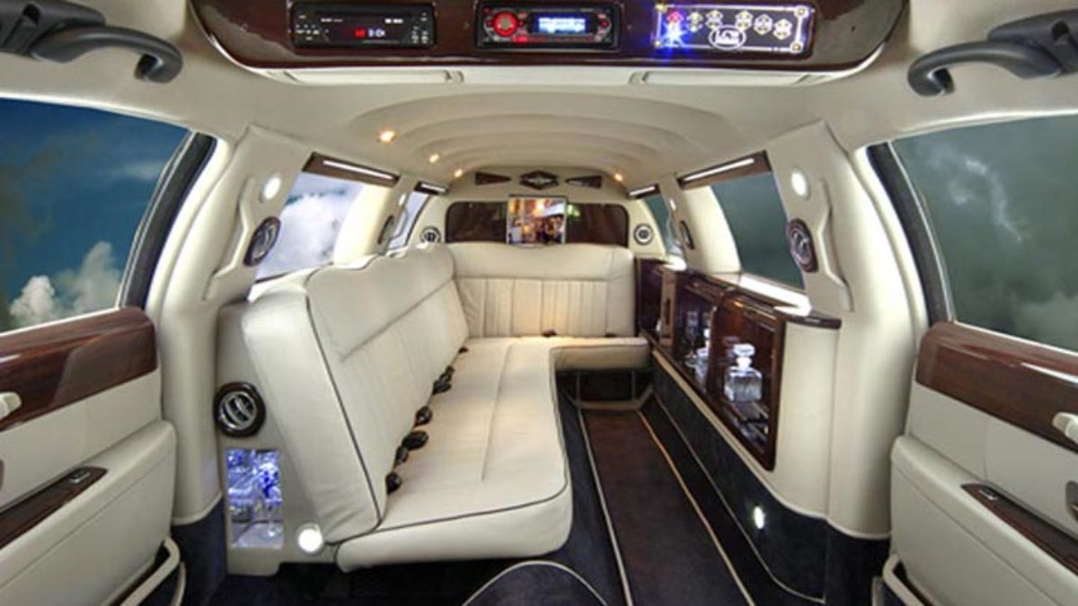 The Mobile Office SUV by LimousinesWorld